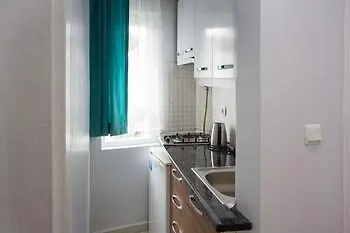 아파트 House *